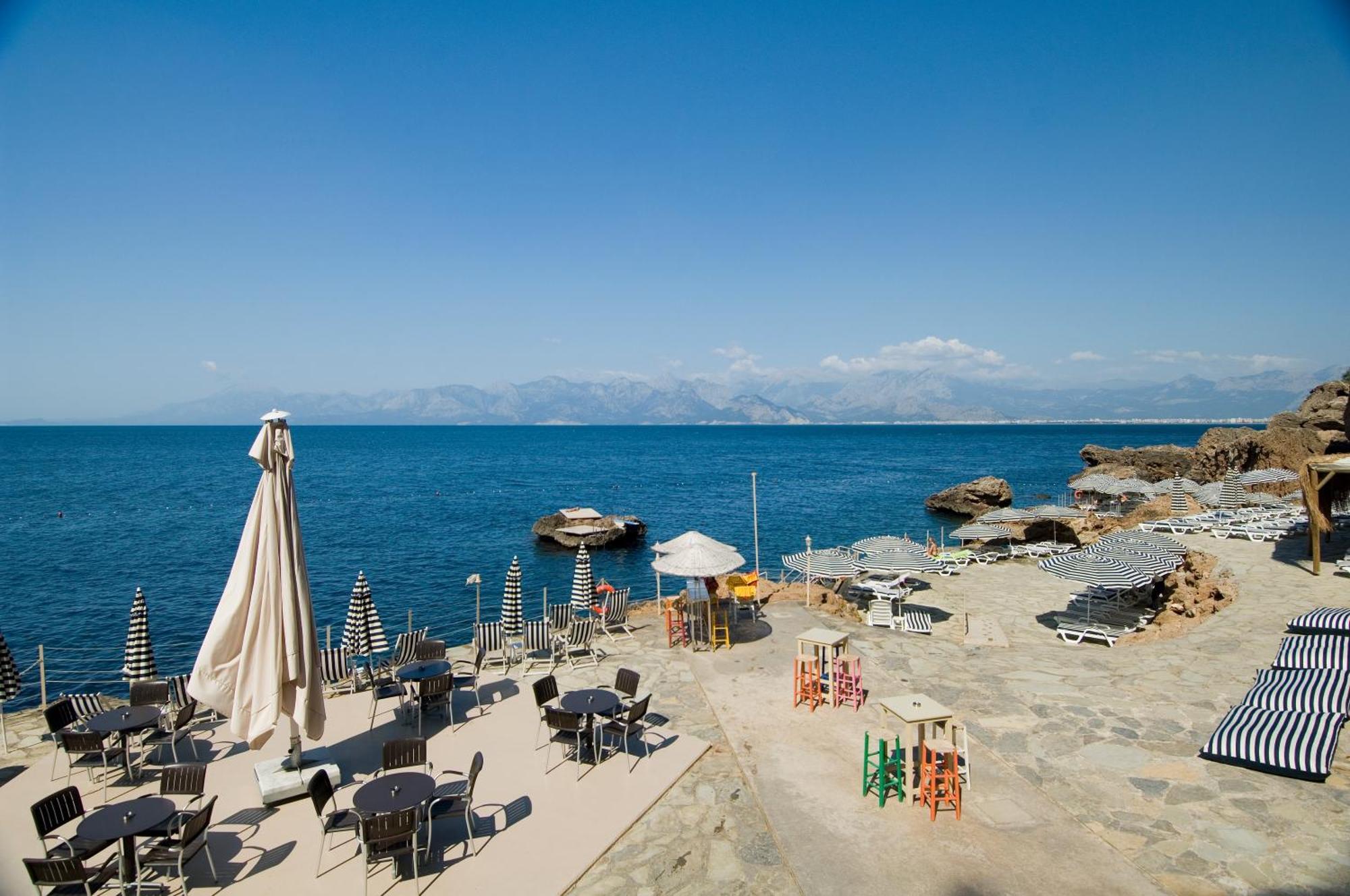 Готель The Marmara Анталія